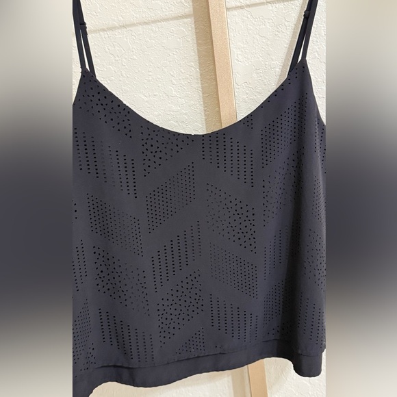 Athleta FWS Perforated Cami – Size Small – - Picture 2 of 5